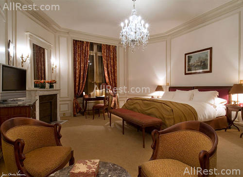 Hotel Le Royal Monceau 11
